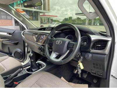Toyota Revo Prerunner Open Cab 2.4 E Multi Mt 2017 รูปที่ 7